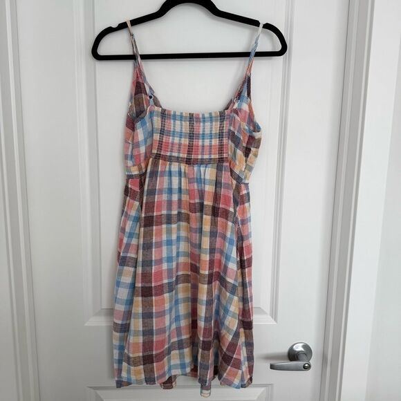 OLD NAVY | Multicolor Plaid Sundress with Pockets - Picture 4 of 12